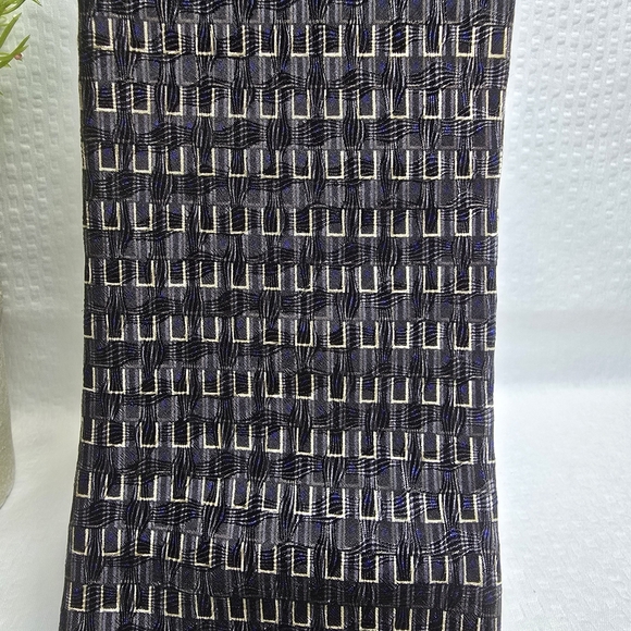 Dani Black Navy Gold Textured Mwns 100% Silk Tie Excellent Condition - Picture 5 of 9